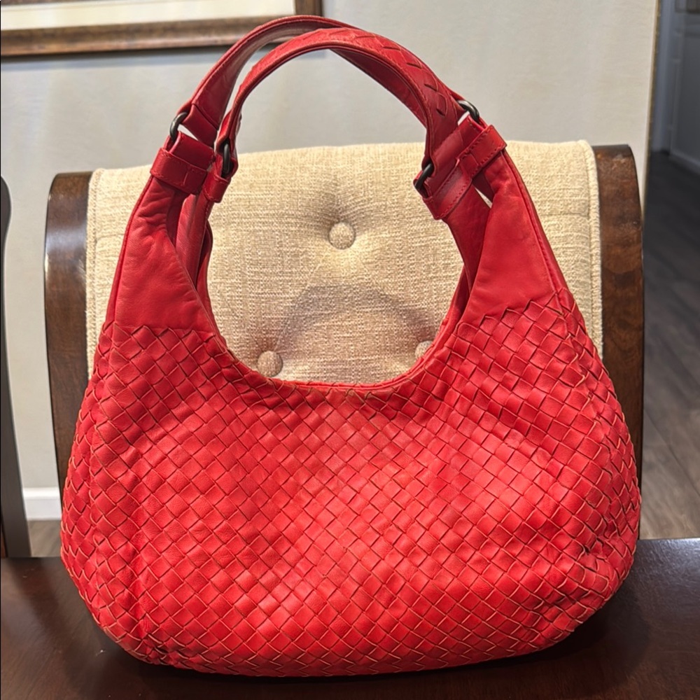 Authentic Bottega Veneta Intrecciato Medium Hobo Bag - Picture 4 of 15